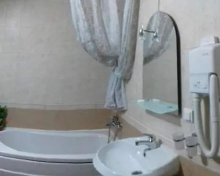 Neva Guest Rooms&studios